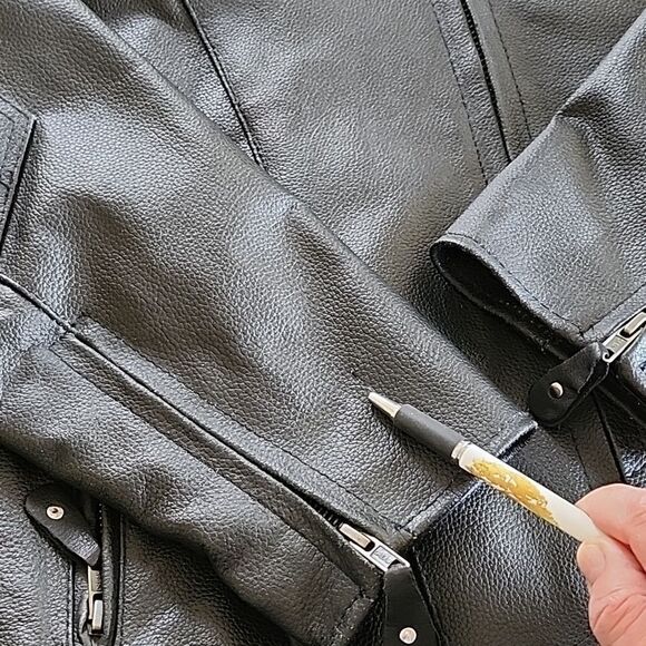 Dream Apparel Men's Leather Racer/ Biker Jacket - Picture 9 of 15